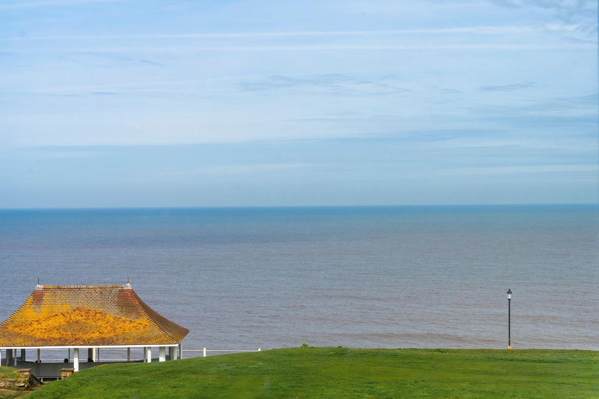 Sandcliff Guest House Cromer Exterior photo